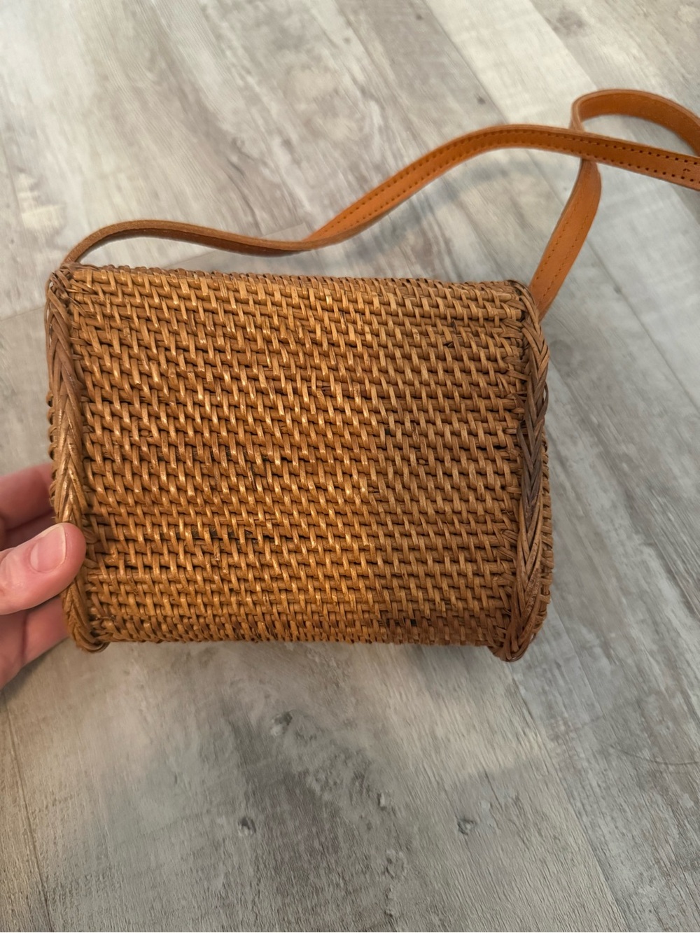 Mini Woven Straw Crossbody Bag - Leather Strap - Picture 4 of 13